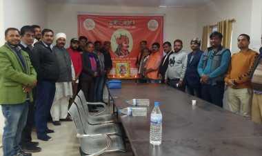 युवा राजपूताना एकता मंच ने मनाई राष्ट्र रत्न महाराणा प्रताप की पुण्यतिथि, जरूरतमंदों के बीच बांटे गए कंबल व मास्क