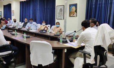 संयुक्त असैनिक सेवा प्रारंभिक प्रतियोगिता परीक्षा को लेकर उपायुक्त ने की बैठक