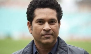 Vaccination के बाद सचिन तेंदुलकर वायरल