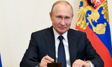 रूस ने बनाया कोरोना की वैक्सीन,राष्ट्रपति पुतिन की बेटी ने भी लिया वैक्सीन।