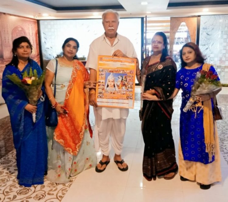 पटना में वीरांगना के कैलेण्डर का लोकेंद्र सिंह कालवी ने किया लोकार्पण