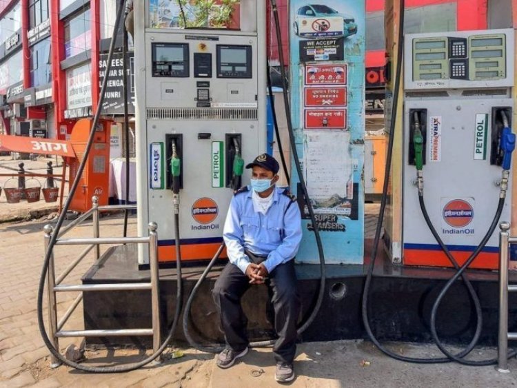महीने में 12वीं बार फिर महंगा हुआ पेट्रोल-डीजल, आपके शहर में क्या चल रहे हैं दाम जानें…