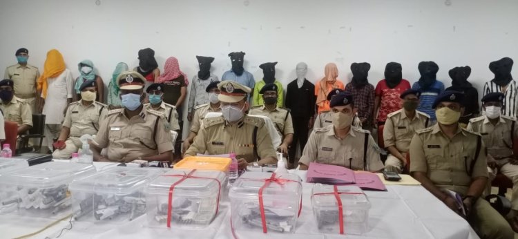 जमशेदपुर पुलिस की बड़ी सफलता,15 अपराधियों को धर दबोचा