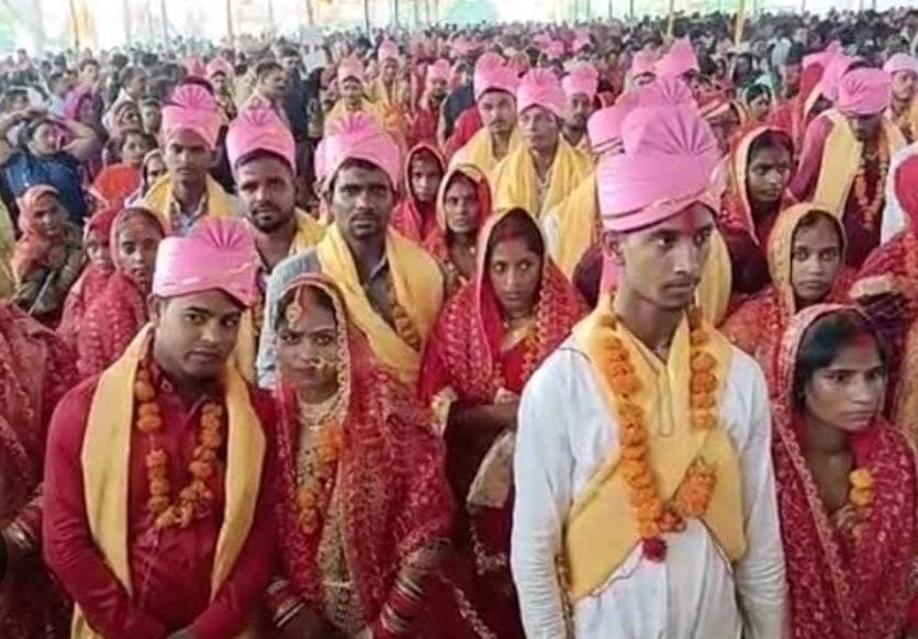 दहेज जैसी कुप्रथा को जड़ से मिटाने की दिशा में 'सामुहिक विवाह' एक कारगर कदम