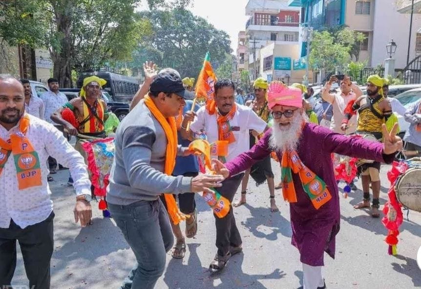 दिल्ली फतह कर भाजपा ने रचा इतिहास