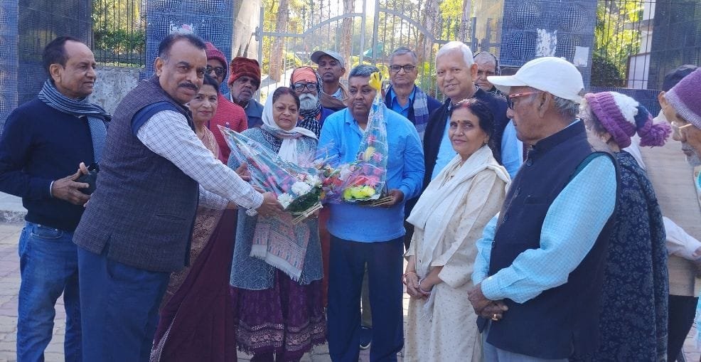 राजेन्द्र लाल और कमला देवी को संगम ने 'आदर्श दम्पति सम्मान' से अलंकृत किया