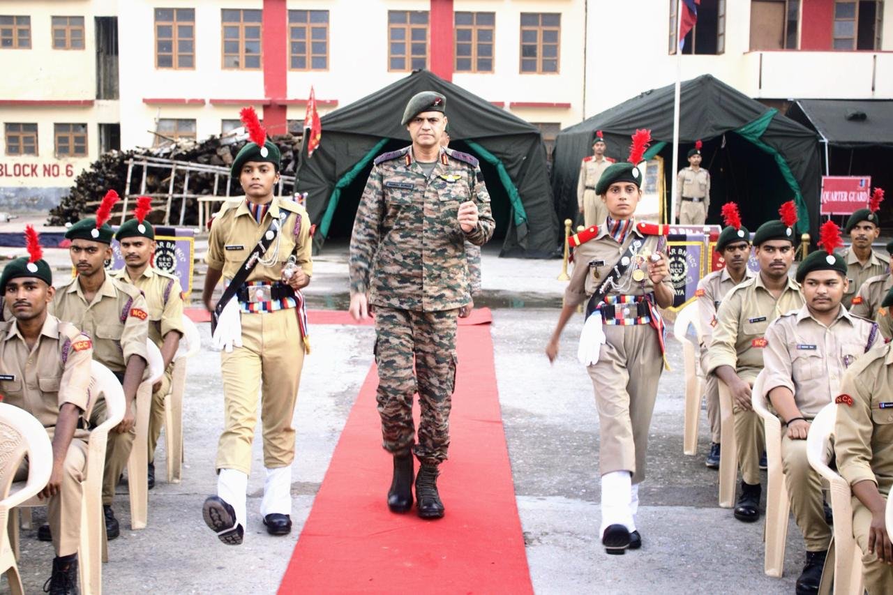 अफसर प्रशिक्षण अकादमी के लौंग रेंज में एनसीसी कैडेटों ने किया फायरिंग