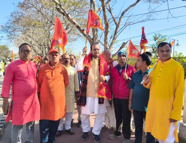नवनिर्मित हनुमान मंदिर में तीन दिवसीय प्राण-प्रतिष्ठा समारोह का शुभारंभ 