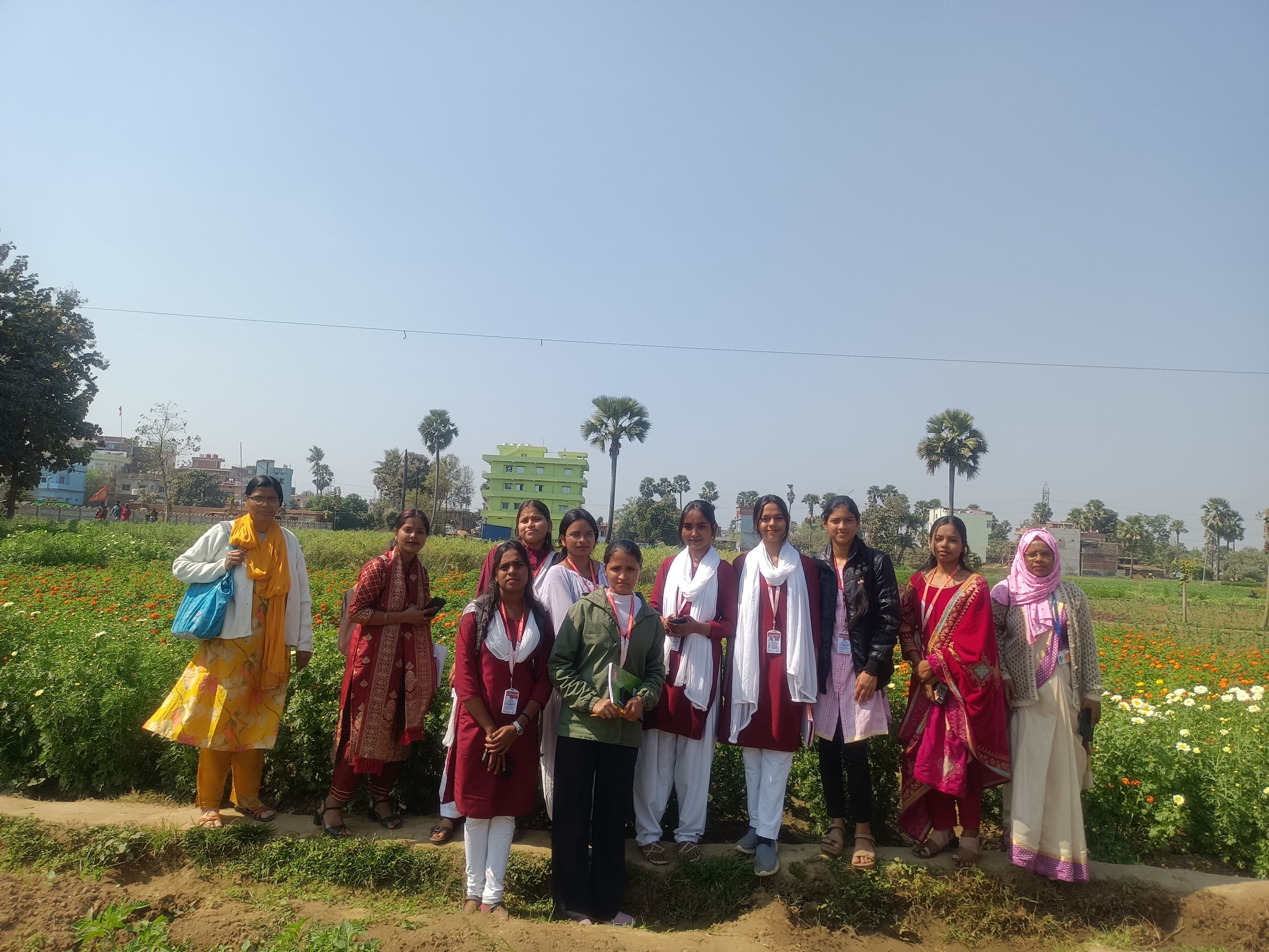 जीबीएम कॉलेज के वनस्पति विज्ञान विभाग की छात्राओं ने मशरूम फॉर्म का किया शैक्षणिक भ्रमण, छात्राओं ने मशरूम की खेती की विभिन्न विधियों को देखा और सीखा