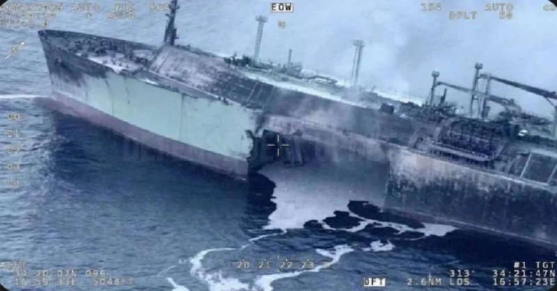 BIG BREAKING : भारत से लौट रहे ईरानी युद्धपोत पर अमेरिका का हमला, 87 ईरानी सैनिकों की मौत, मची तबाही